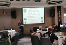 綿陽(yáng)中旅假日旅行社舉行“金色胡楊 南疆盛景”秋攝漫旅行空調專(zhuān)列13日游推薦會(huì )